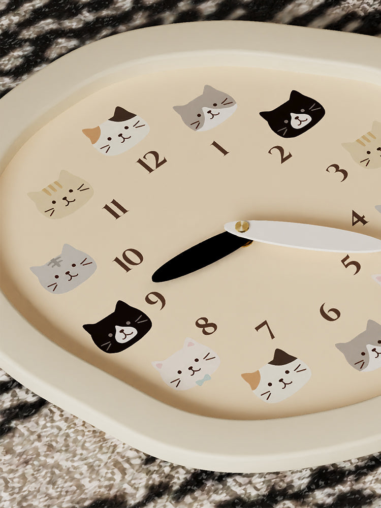 Lovely Cats Clock